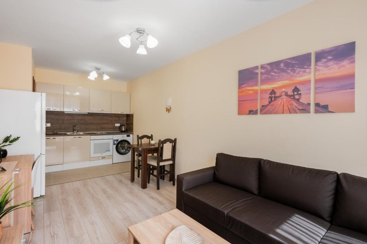 Nomad Haven: 1Bd Flat With Balcony & Desk Διαμέρισμα Σόφια Εξωτερικό φωτογραφία